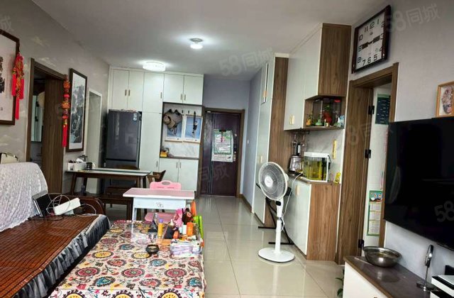 八里庙，水岸花语，精装大两室，带储藏室