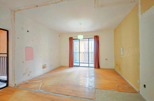 湟普国际湟座3室2厅130.47㎡127万二手房图片