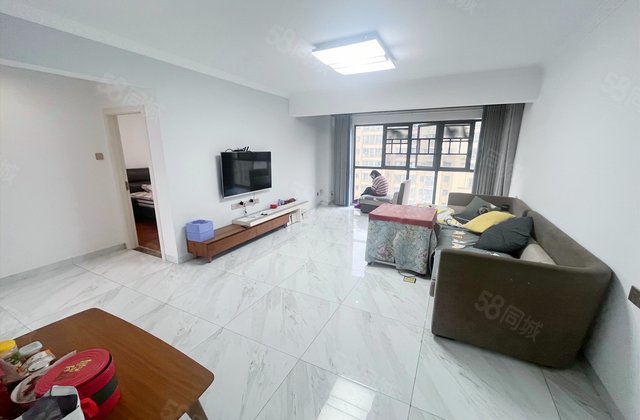 卢浮原著3室2厅130.66㎡76万二手房图片