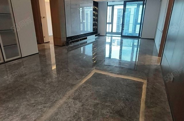 江万府5室2厅200㎡975万二手房图片