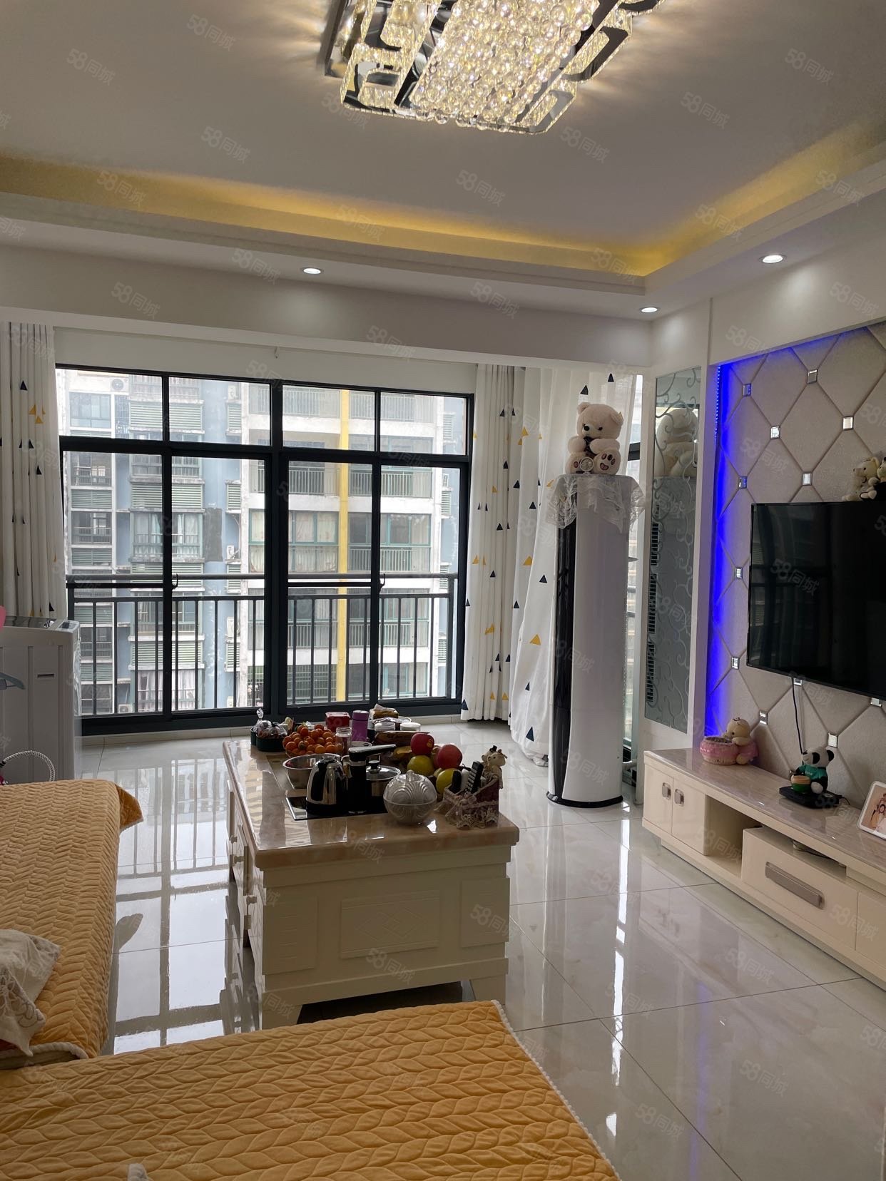 新天地豪园3室2厅1卫86.21㎡南北70万