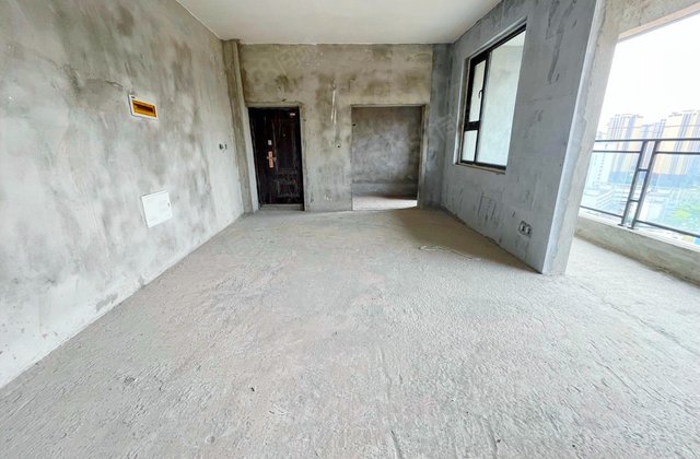 郡悦名城4室2厅173.74㎡132万二手房图片