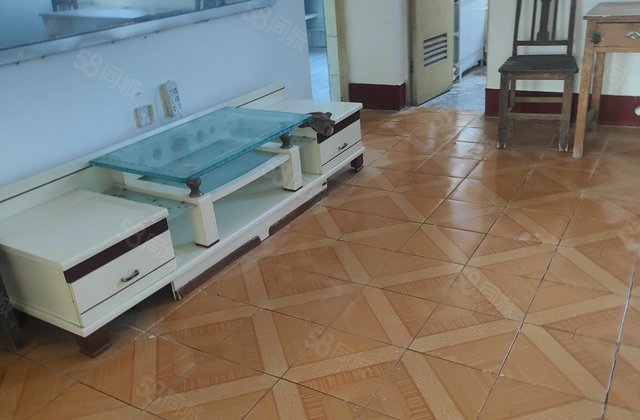 东阿县工业公司住宅3室1厅85㎡26万二手房图片