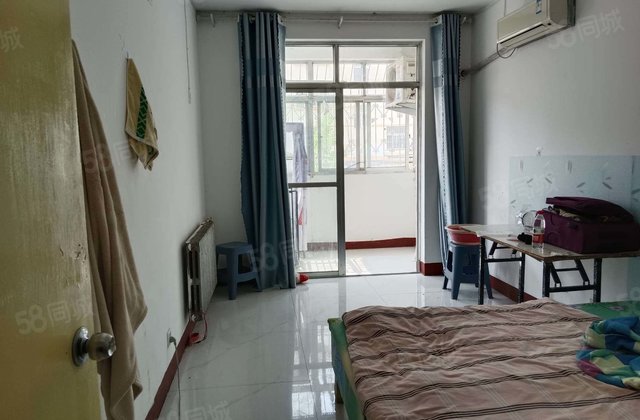 新时代小区 医疗配套成熟 商品住宅 中间楼层采光好 南北通透