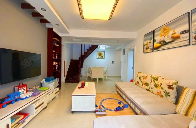 艺锦湾3室2厅117.21㎡150万二手房图片