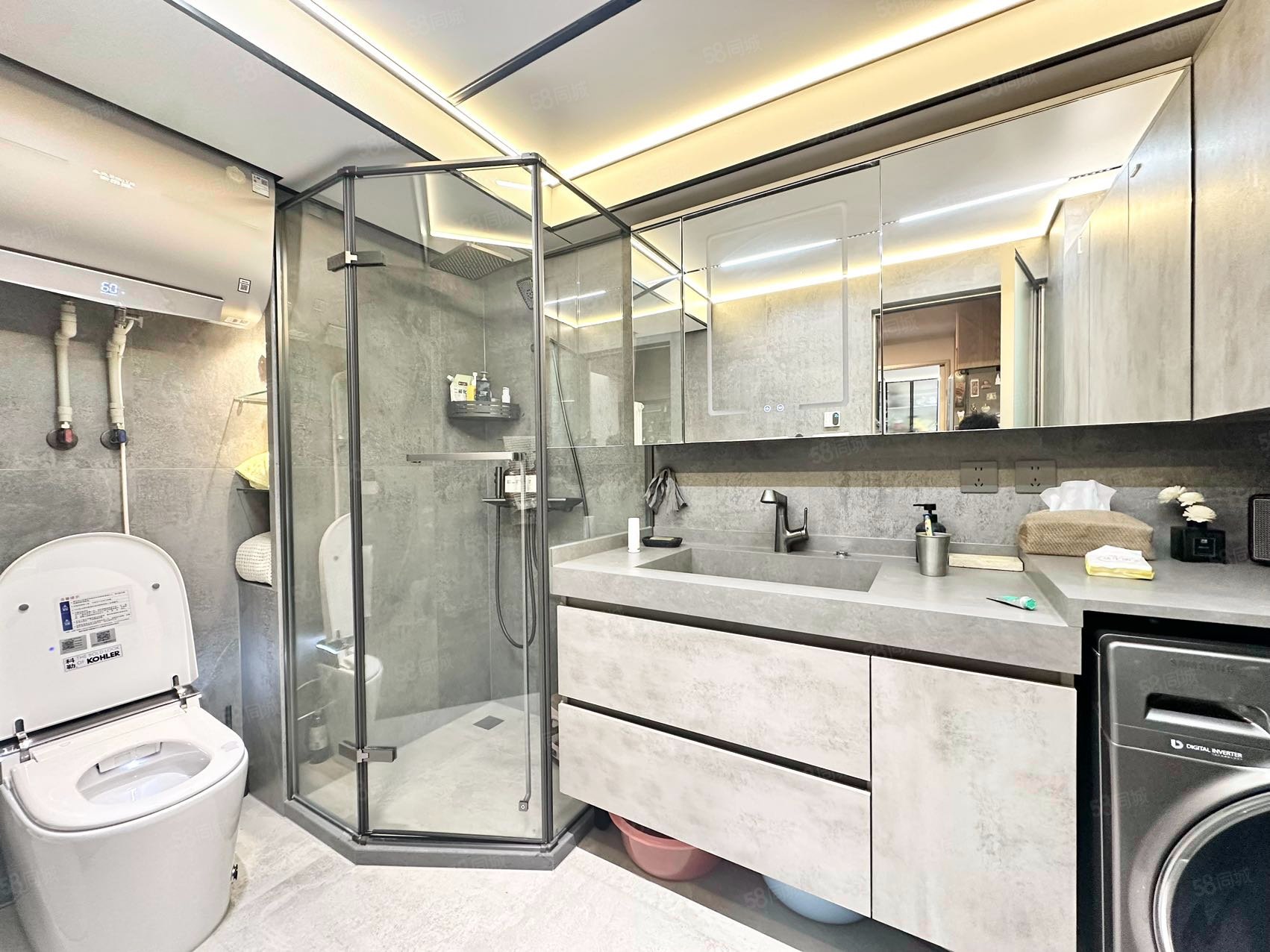 新紀(jì)家園2室2廳1衛(wèi)89.26㎡西南600萬