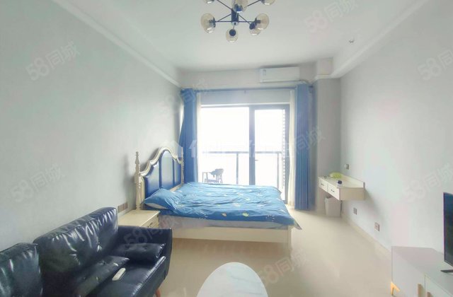 绿地中央广场(商住楼)1室0厅43.62㎡43万二手房图片