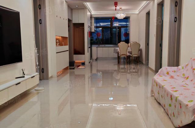 学府雅苑3室1厅118㎡56万二手房图片