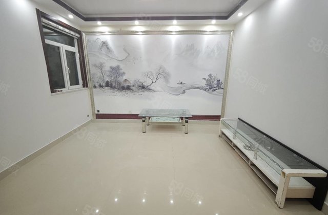 急售光明   阿卡北邻 精装电梯大两室 带储藏室 随时可看房