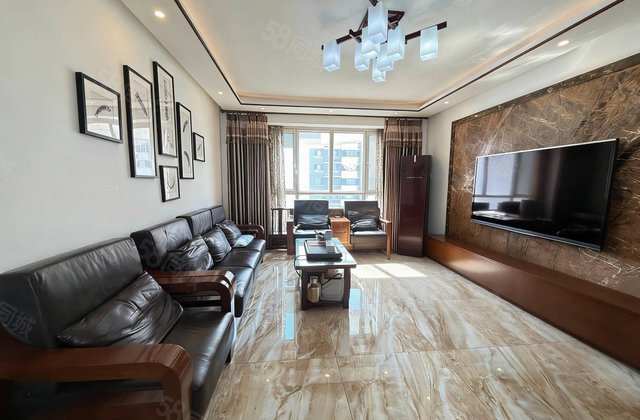 奥林国际公寓(B区)3室2厅142㎡96万二手房图片