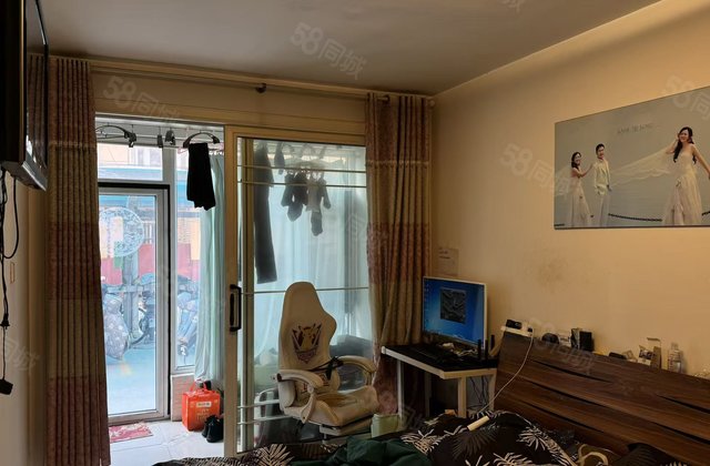 剧院客车厂家属院孝心一楼精装三室可按揭