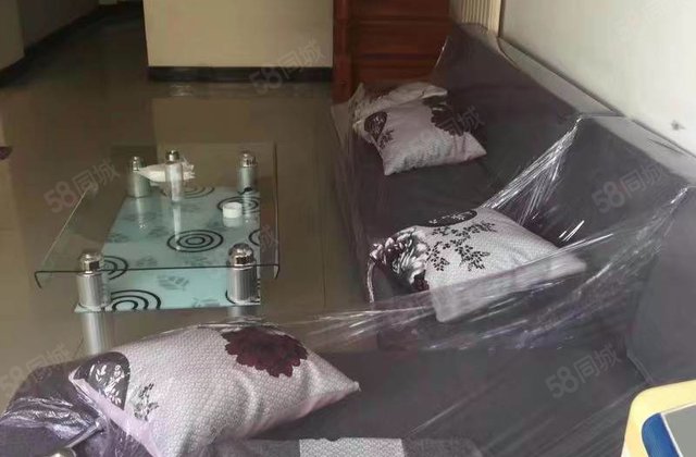 龙腾华景3室2厅130㎡45万二手房图片