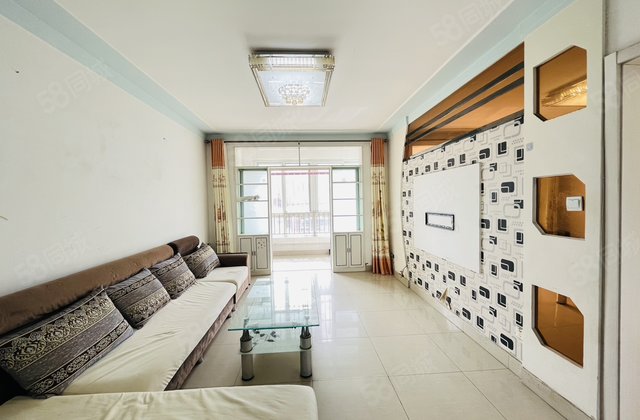 刚需 五萬入住 单价5000 地暖 带车库 汽车站 万达