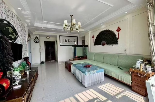 急售 万达附近 三叶草 元宝户型  走一手 无任何过户费