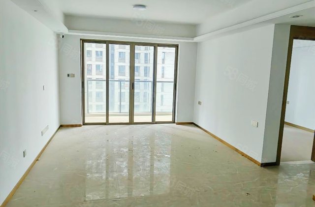 阳光城溪山悦3室2厅109.28㎡93万二手房图片