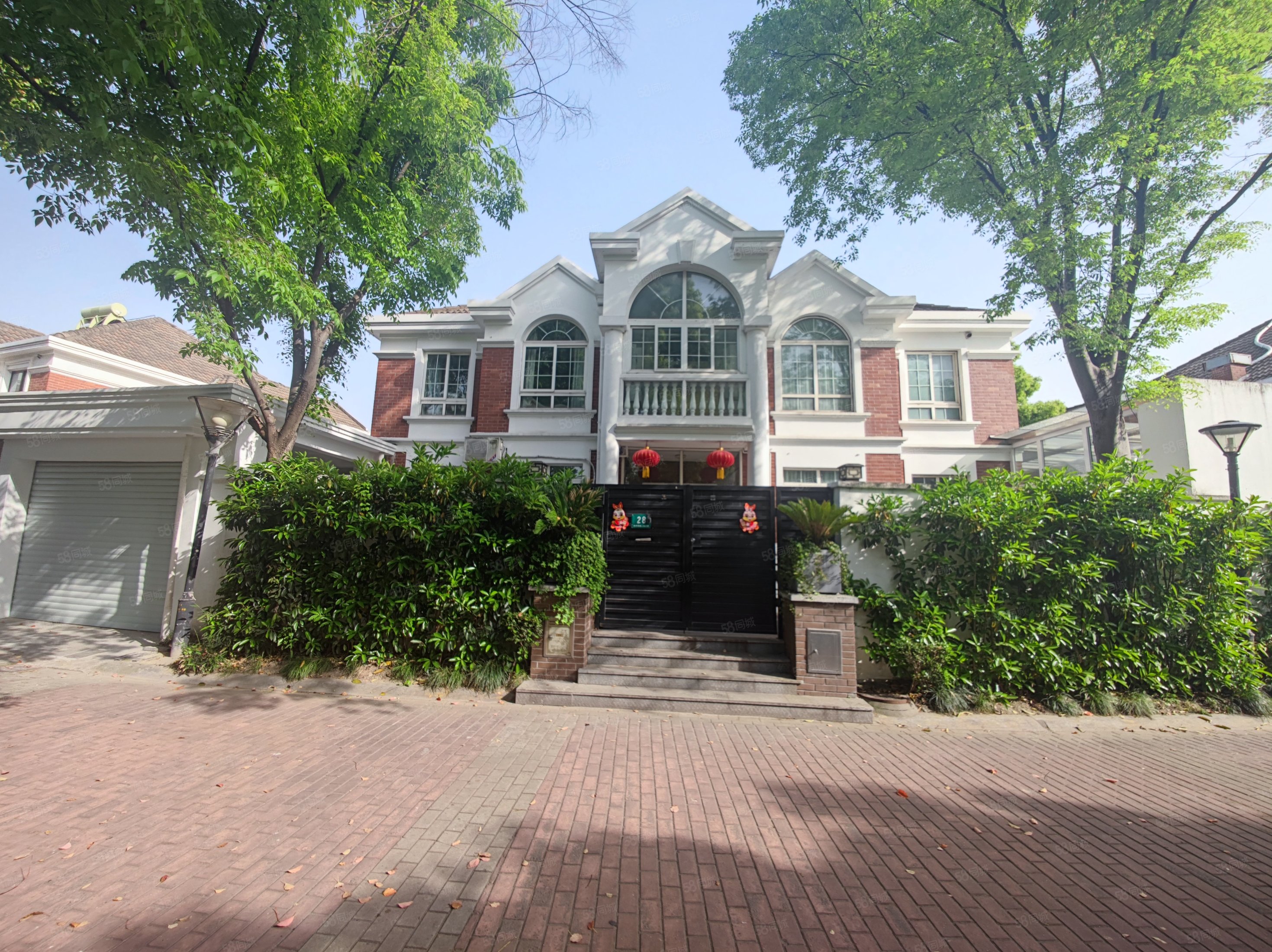 新上海花园洋房5室3厅3卫268.35㎡南北2388.8万