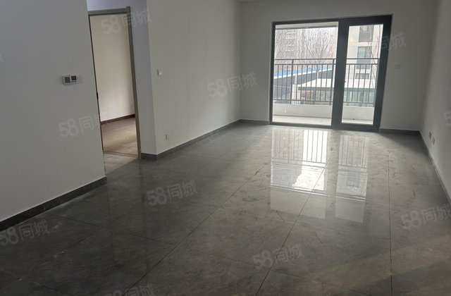 儒辰辰悦 二中附近 新房未住 户型好小区新 有证能按揭