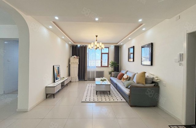 急售阳光实验附近精装三室朝阳拎包入住带家具家电随时看房有钥匙