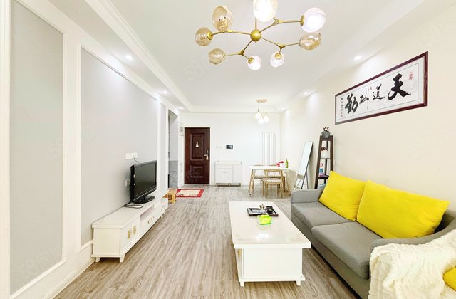 绿地璀璨天城2室2厅82.7㎡64万二手房图片