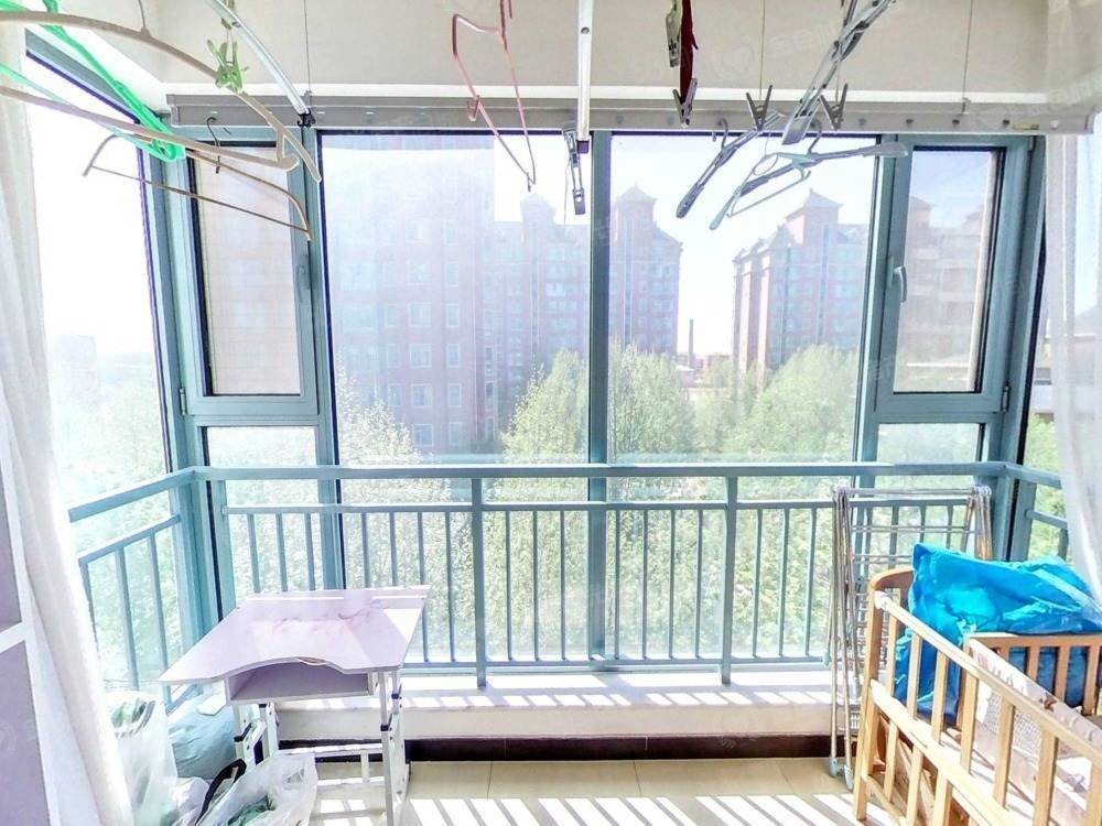 水色時光花園(五區(qū))3室1廳1衛(wèi)107.47㎡南北155萬