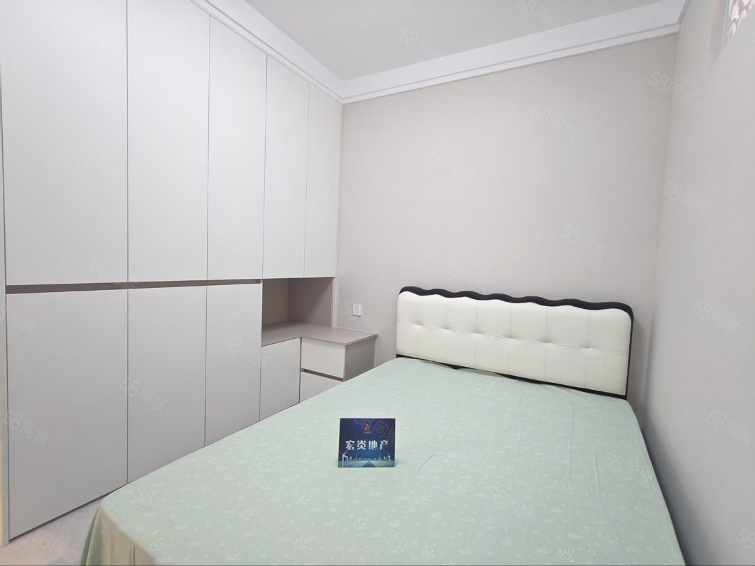 行管局家属院3室2厅1卫106㎡南北41.6万