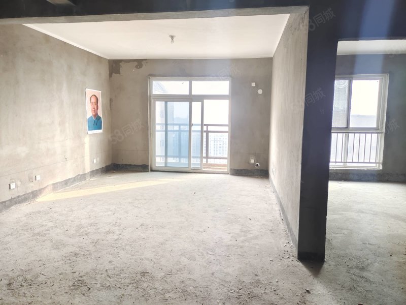 健发御园5室2厅3卫167㎡南101万