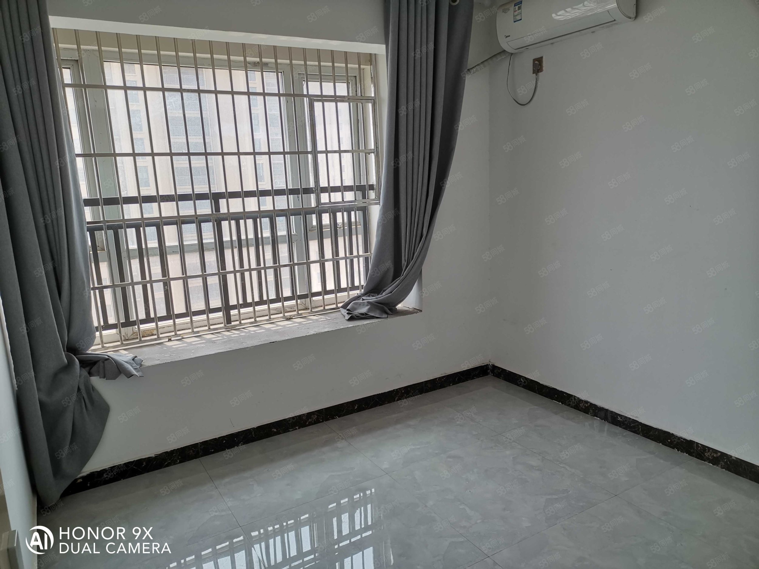 杉杉国际城3室2厅1卫90㎡南34.5万