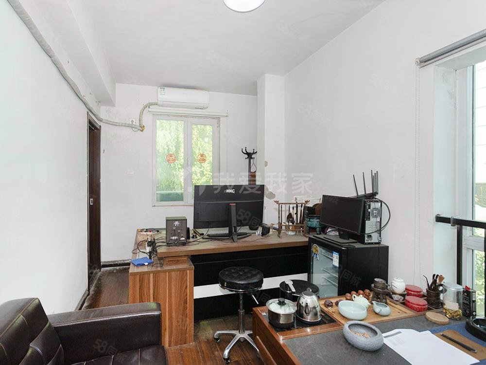 江南山水(別墅)7室3廳5衛(wèi)264.31㎡南北1399萬