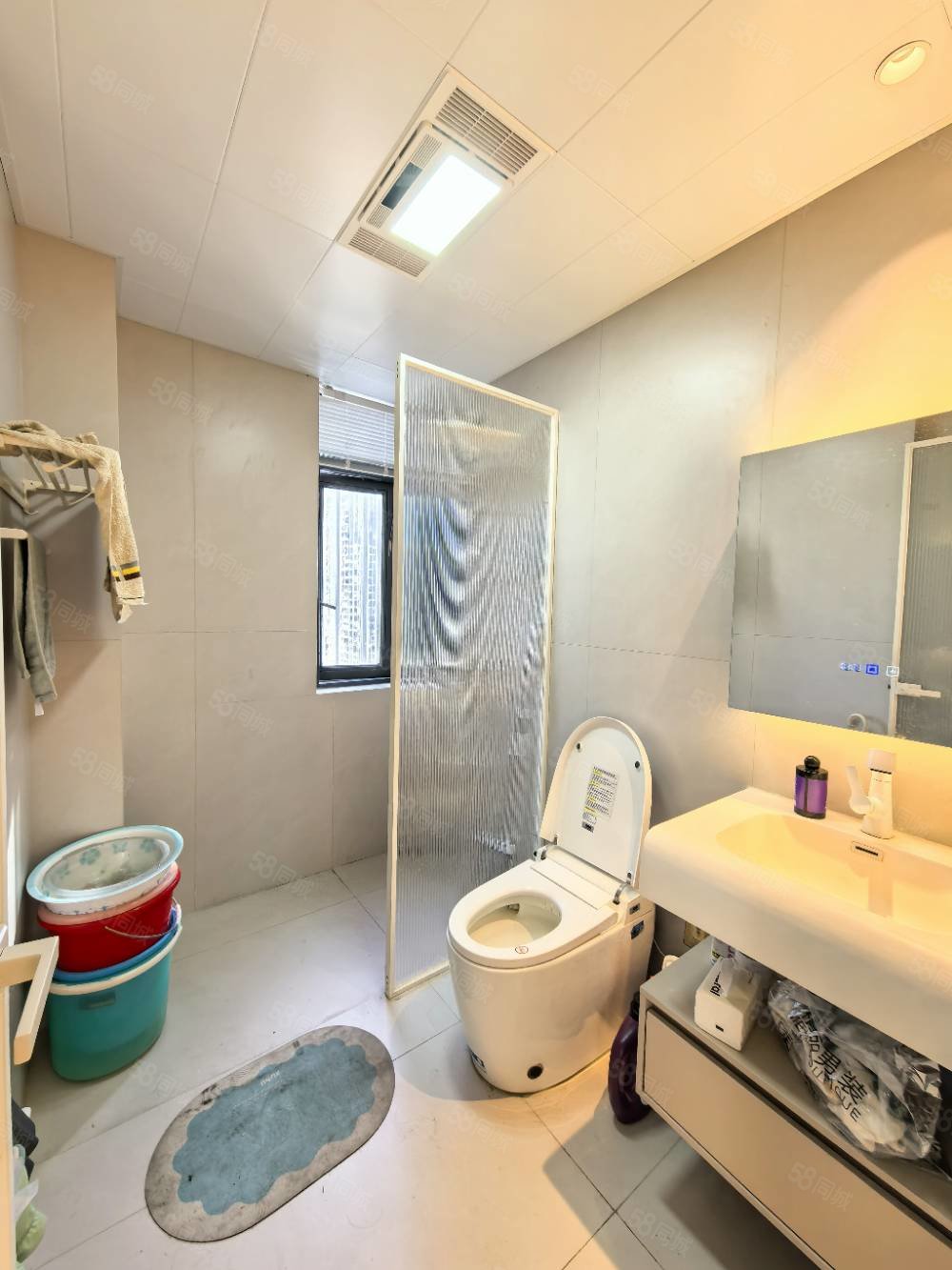 德和领秀广场4室2厅2卫140㎡南北172.8万