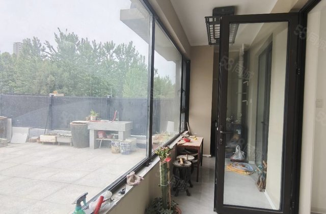 新一中新房未住带大院子大院子大院子外国语  湖语上院摩天轮南
