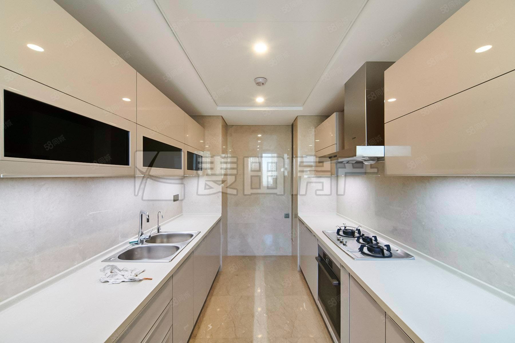 使館壹號(hào)院3室2廳3衛(wèi)237㎡南北3500萬