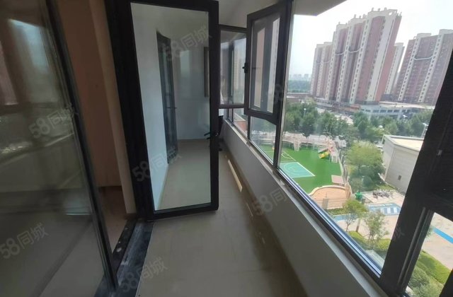 东昌东 集美一品四叶草好房 赠车储免大税 着急出手 随时看房