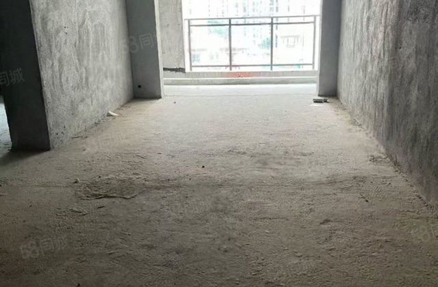 信宜时代柏悦4室2厅110㎡49.8万二手房图片