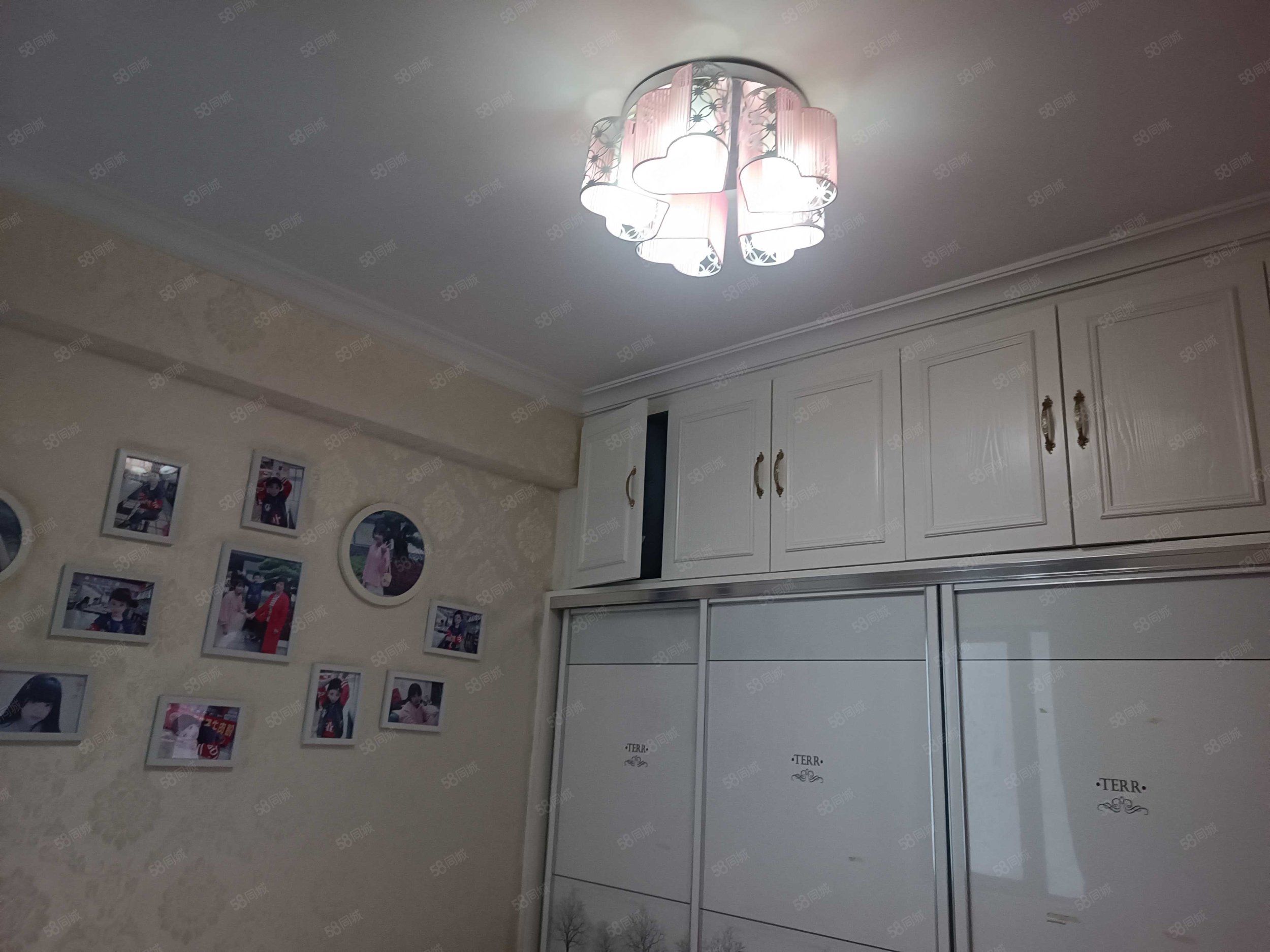 风神水齐乐业城3室2厅1卫97㎡南北41.8万