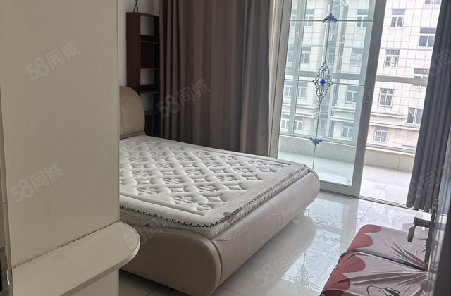 黄山路 东昌丽都 带车位储藏室 免大税 可按揭