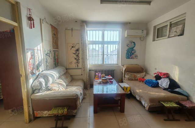 实验      东边户三室全明户型南北通透，停车方便