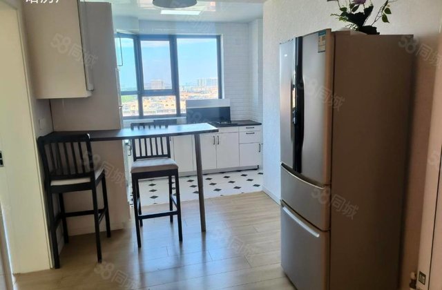 柳泉安民火车站，金凤龙庭150平93万，3室2厅免大税密码锁