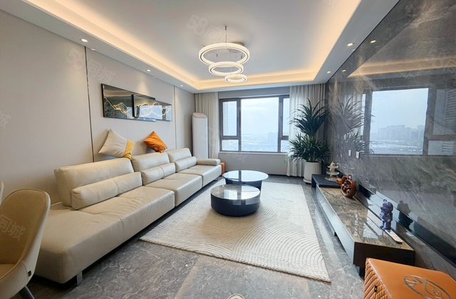 龙湖成溪云颂3室2厅131㎡145万二手房图片