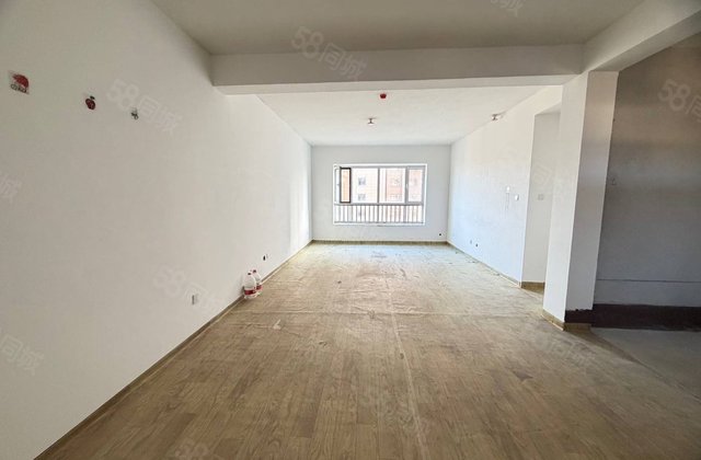 世纪花园D3区3室2厅125㎡98万二手房图片