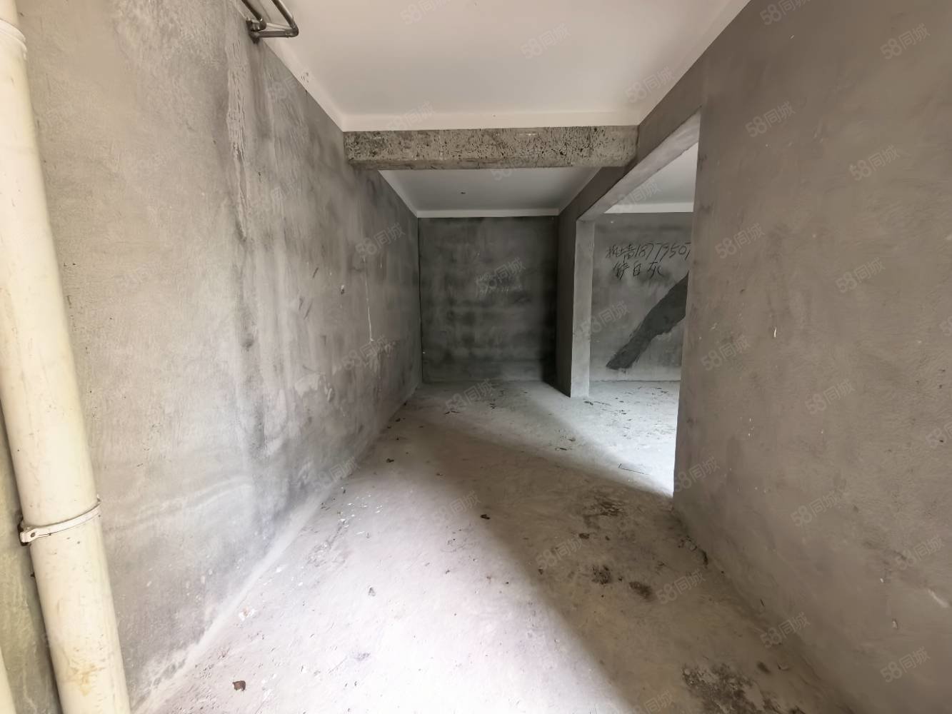 港中旅公元7室3厅2卫300㎡南北175万