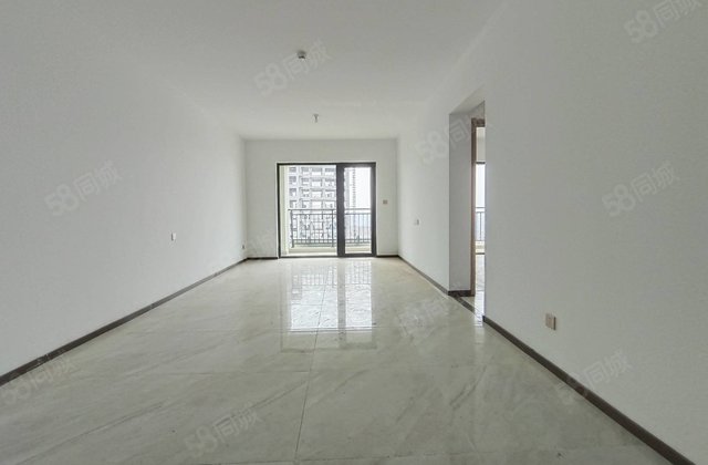 碧桂园云麓九里新房未住  边户双卫 看房密码南北通透