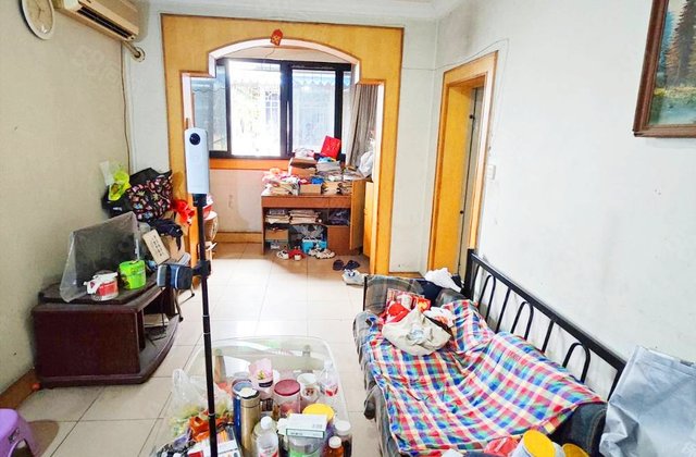 金罗路12号院2室2厅62.41㎡61万二手房图片