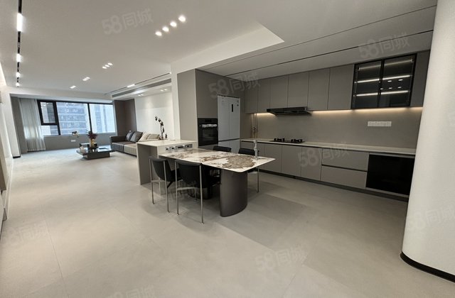 抢，急售国岳府，边户豪华装修，好楼层，拎包入住，