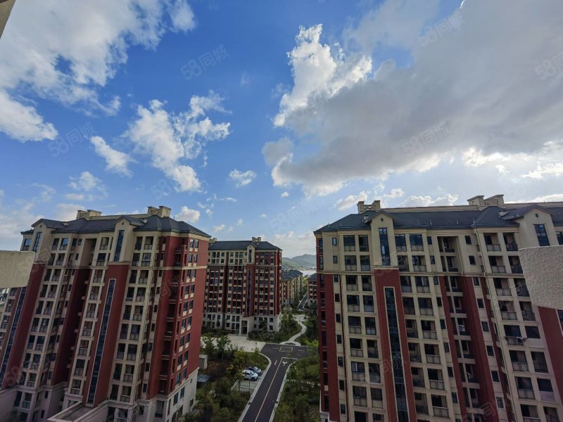 博林华府2室2厅1卫74㎡南88万