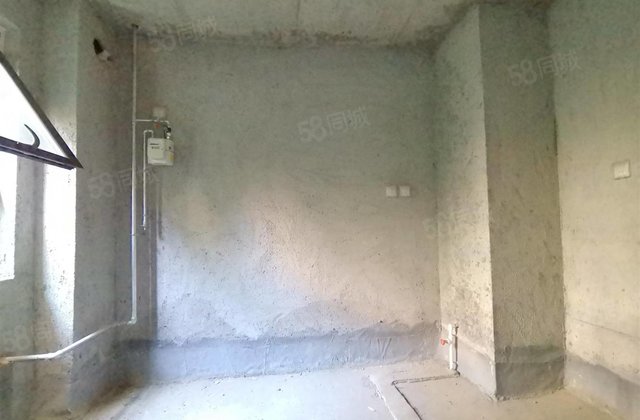 龙顺御园4室2厅171㎡139万二手房图片
