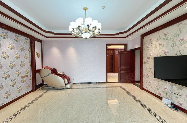 东昌   产权清晰 居住密度低 环境优美 近医院 房龄新