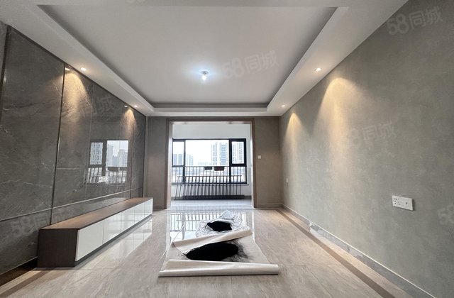 国际新城3室2厅110㎡61万二手房图片