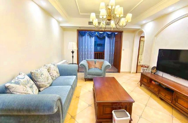 湖韵佳苑3室2厅137.77㎡162万二手房图片