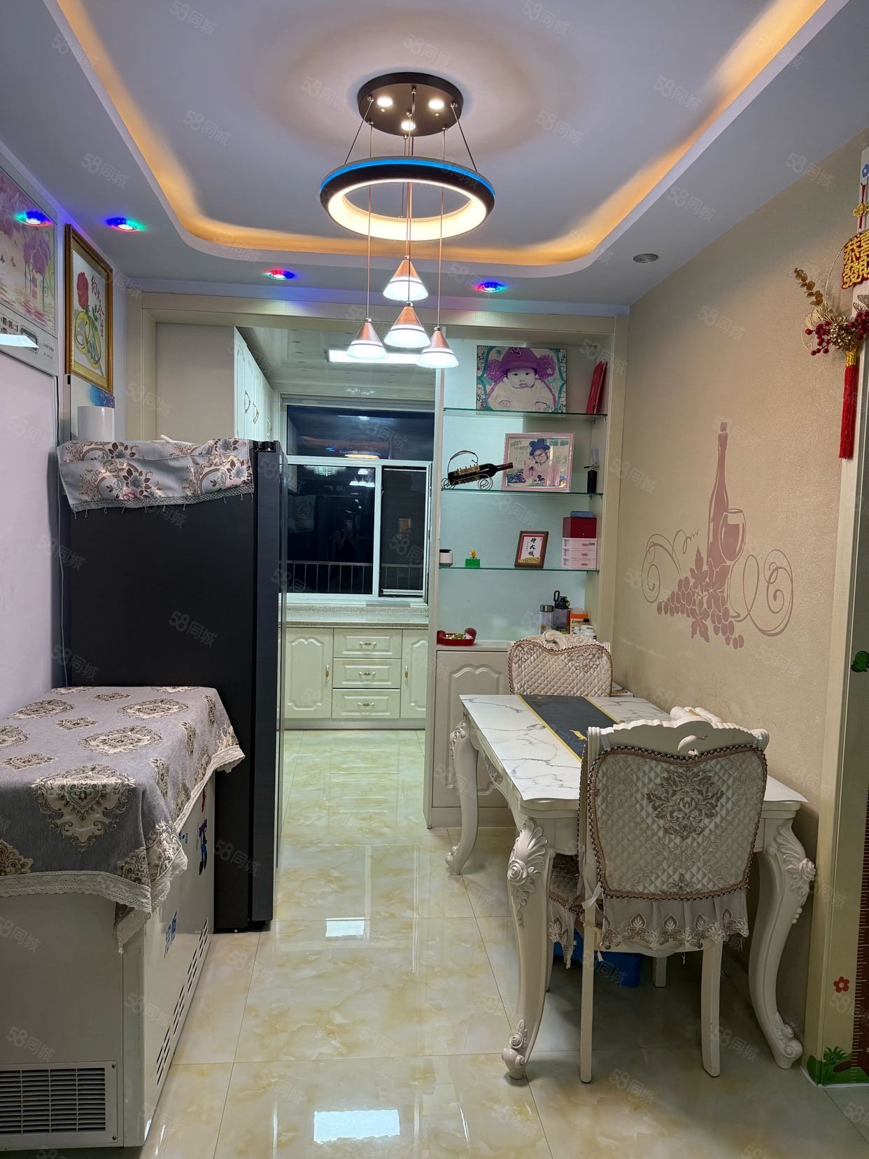 东方新天地2室2厅1卫90㎡南北28万