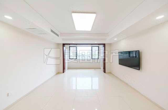 天鹅湾(南区)2室2厅134.07㎡760万二手房图片